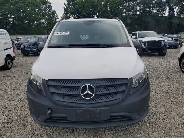 2018 MERCEDES-BENZ METRIS