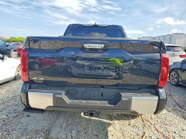 2025 TOYOTA TUNDRA