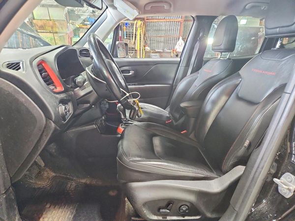 2020 JEEP RENEGADE TRAILHAWK