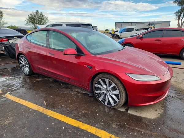 2024 TESLA MODEL 3