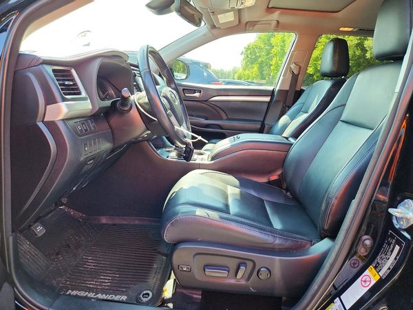 2018 TOYOTA HIGHLANDER SE/XLE