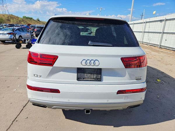 2018 AUDI Q7