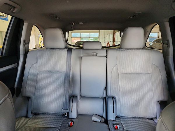2017 TOYOTA HIGHLANDER LE/LE Plus