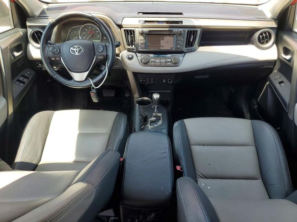 2015 TOYOTA RAV4