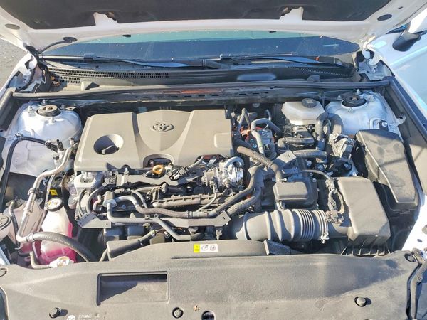 2025 TOYOTA CAMRY — Engine bay