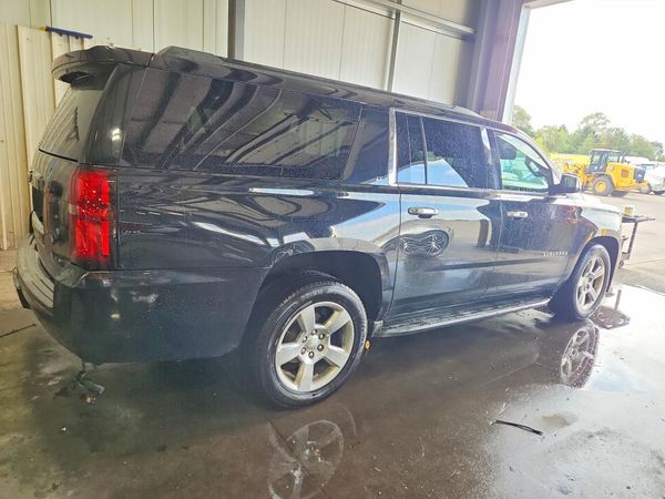 2015 CHEVROLET SUBURBAN LT