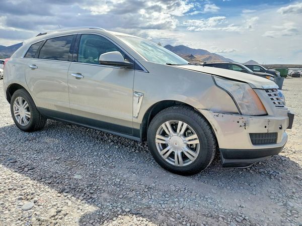 2014 CADILLAC SRX Luxury