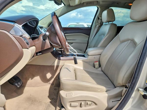 2014 CADILLAC SRX Luxury