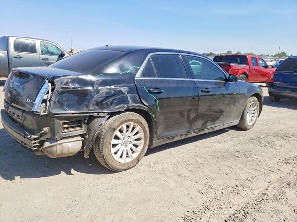 2014 CHRYSLER 300