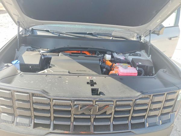 2027 KIA TELLURIDE HYBRID