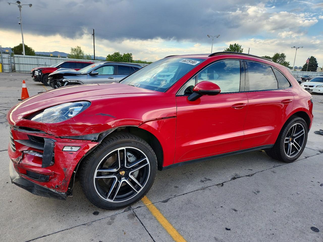 2020 PORSCHE MACAN
