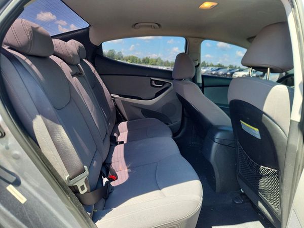 2015 HYUNDAI ELANTRA GLS(Middle)