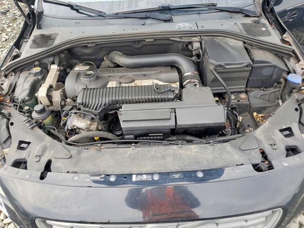 2013 VOLVO S60