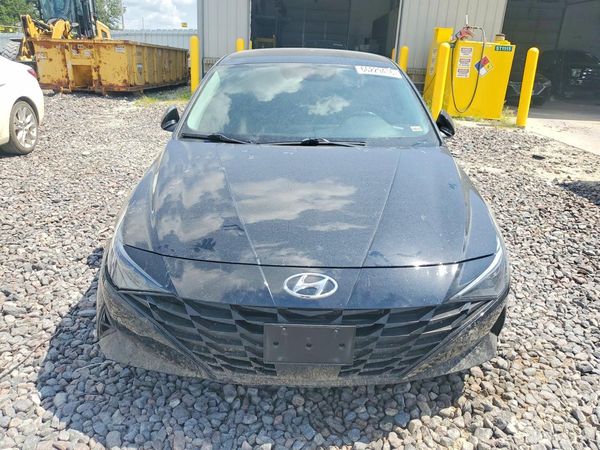 2021 HYUNDAI ELANTRA