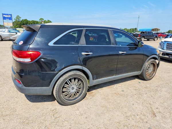2016 KIA SORENTO L / LX