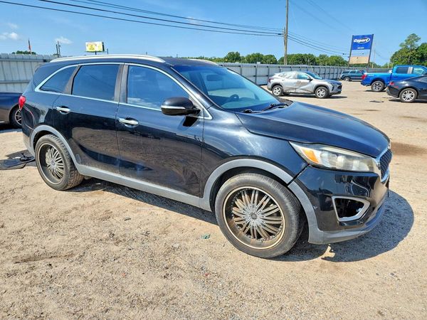 2016 KIA SORENTO L / LX