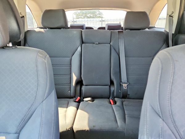 2016 KIA SORENTO L / LX