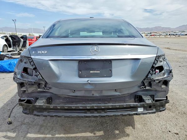 2019 MERCEDES-BENZ E E300