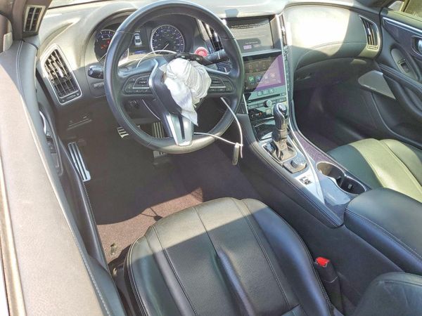2017 INFINITI Q60