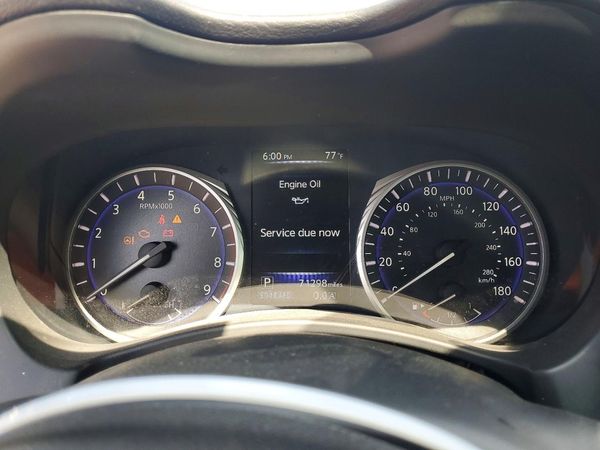 2017 INFINITI Q60
