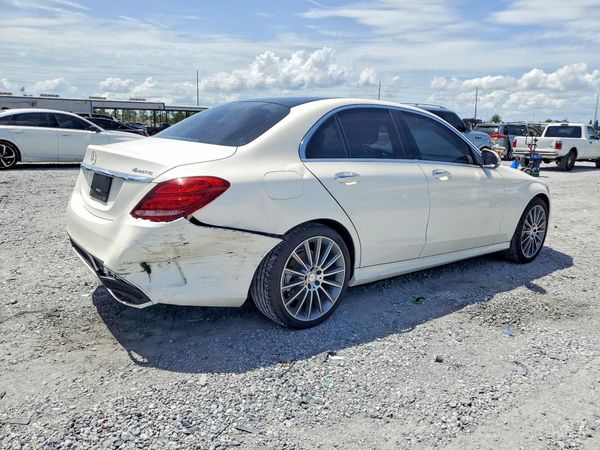 2015 MERCEDES-BENZ C 4-MATIC