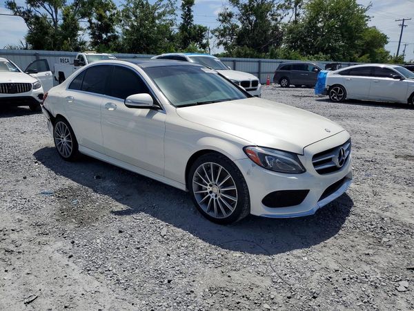 2015 MERCEDES-BENZ C 4-MATIC