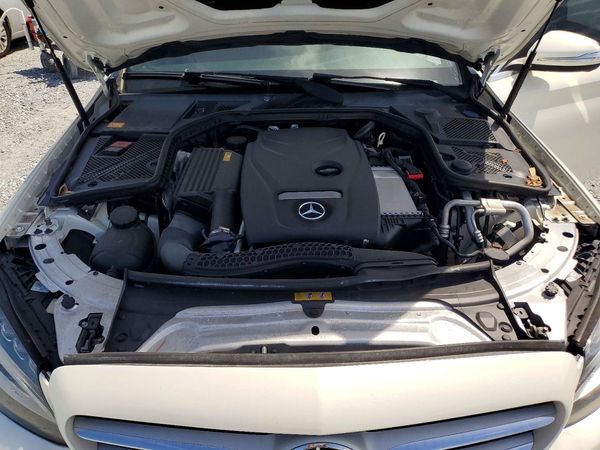 2015 MERCEDES-BENZ C 4-MATIC