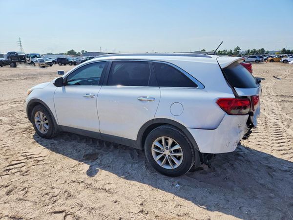 2017 KIA SORENTO
