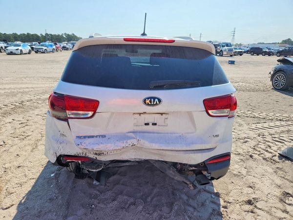 2017 KIA SORENTO