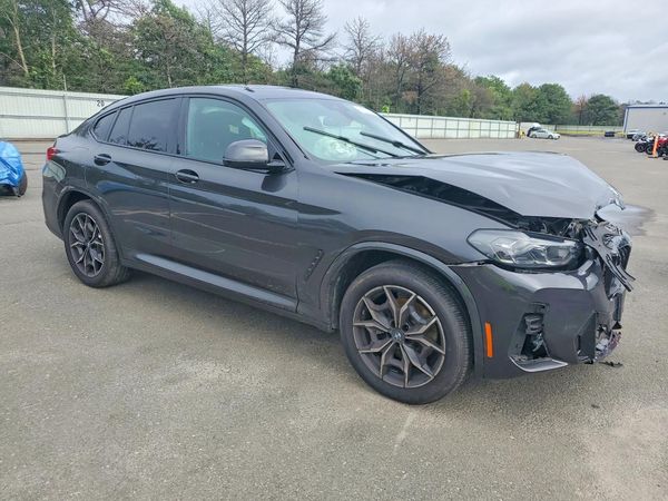 2024 BMW X4 xDrive30i — Passenger 3/4