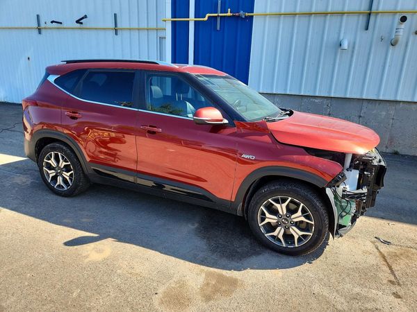 2021 KIA SELTOS EX