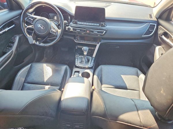 2021 KIA SELTOS EX
