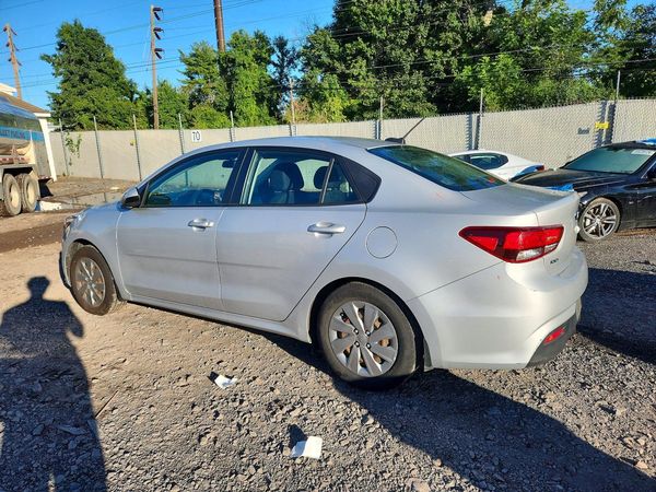 2020 KIA RIO