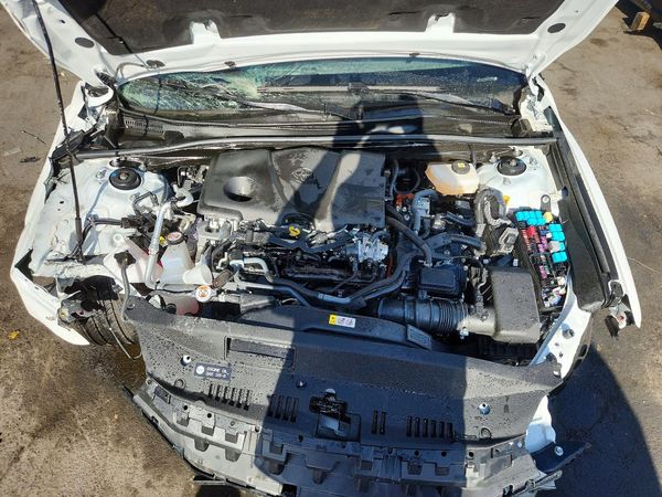 2026 TOYOTA CAMRY — Engine bay
