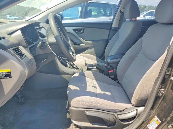 2016 HYUNDAI ELANTRA