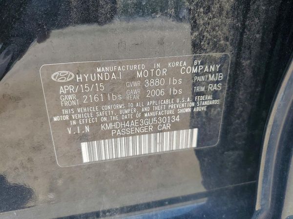 2016 HYUNDAI ELANTRA