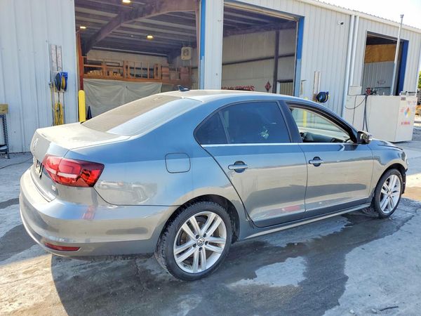 2017 VOLKSWAGEN JETTA SEL, SEL Premium