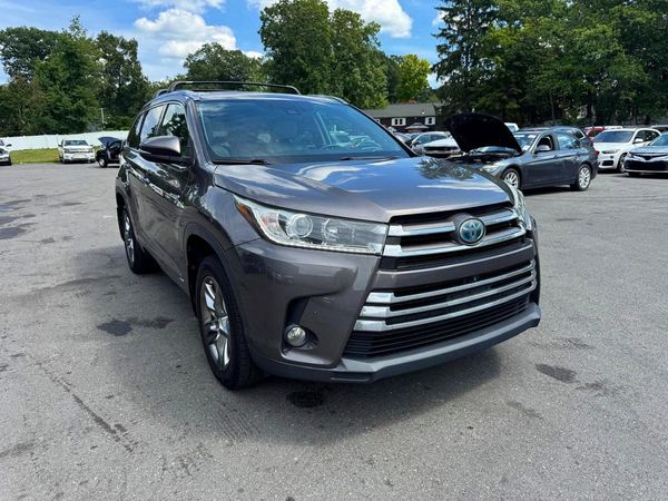 2018 TOYOTA HIGHLANDER