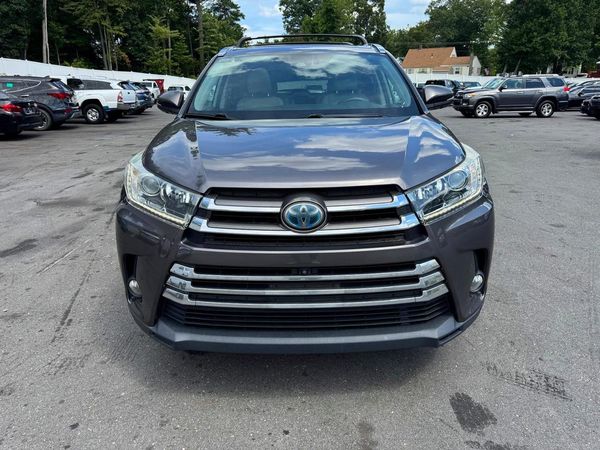 2018 TOYOTA HIGHLANDER