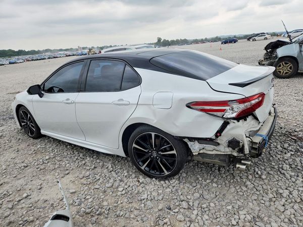 2018 TOYOTA CAMRY XSE