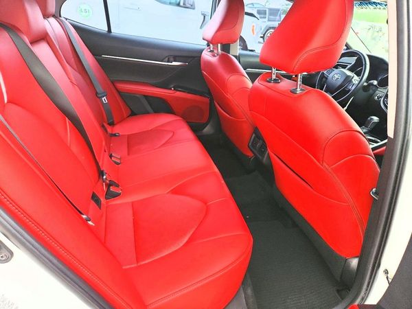 2018 TOYOTA CAMRY XSE