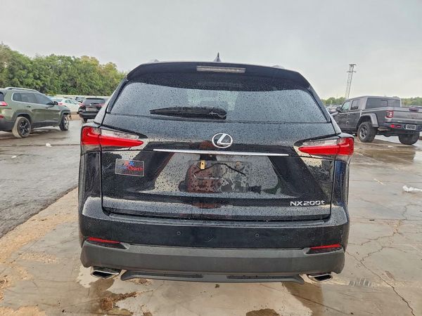 2015 LEXUS NX 200t Luxury