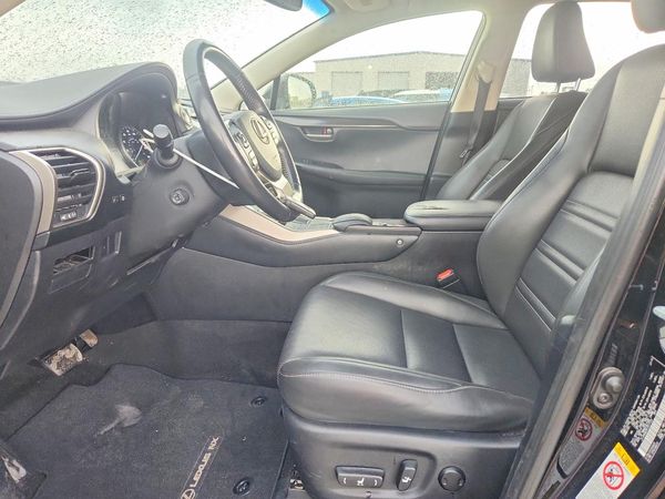 2015 LEXUS NX 200t Luxury