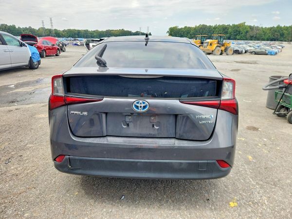 2020 TOYOTA PRIUS