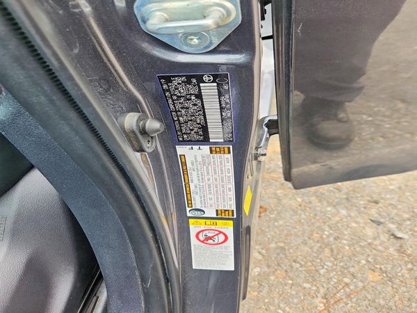 2020 TOYOTA PRIUS
