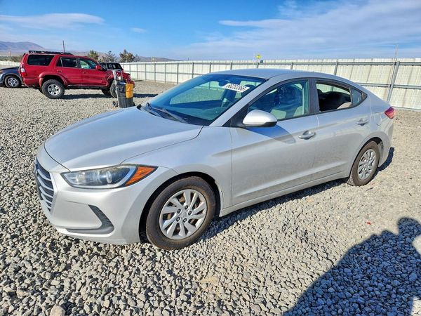 2017 HYUNDAI ELANTRA SE Base