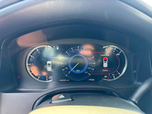 2019 CADILLAC ESCALADE ESV Platinum