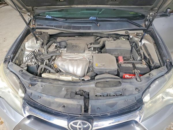 2016 TOYOTA CAMRY