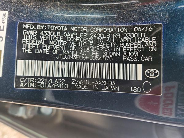 2017 TOYOTA PRIUS — VINS