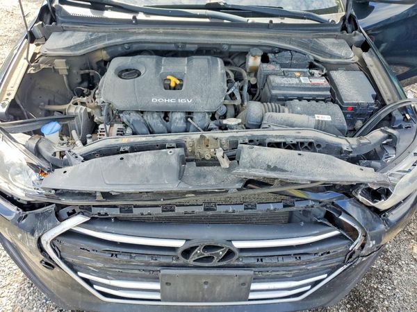 2017 HYUNDAI ELANTRA
